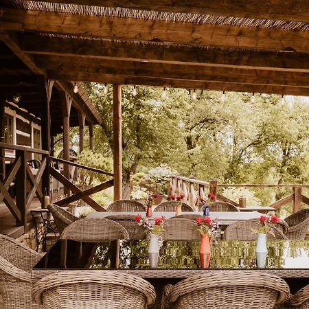 Maciejewka Villa Zahoczewie Exteriör bild